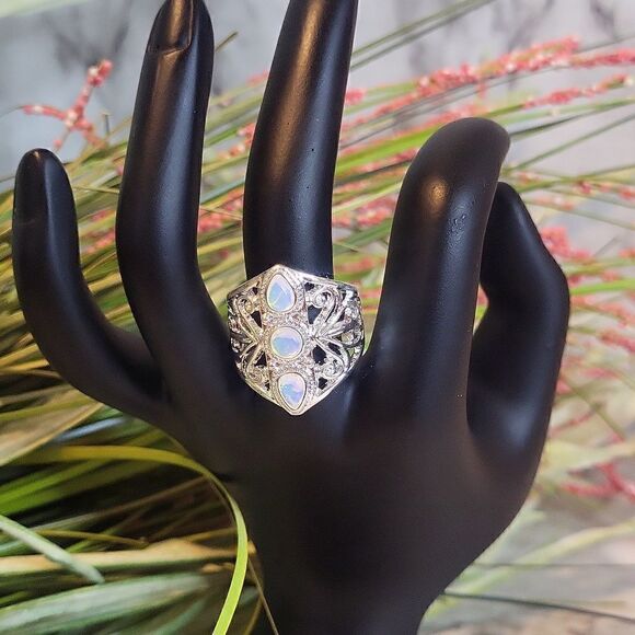 Vintage Style Silver Plate Ring With Stones Encrusted Turquoise - Picture 4 of 11